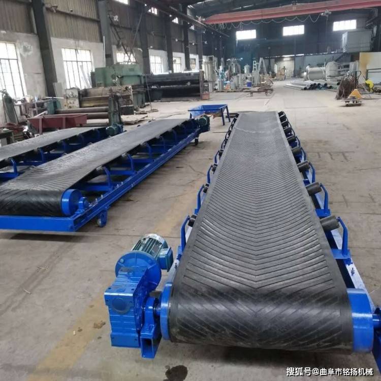 沙子水泥移動(dòng)裝車機(jī) 玉米裝車皮帶輸送機(jī) 貨倉搬運(yùn)傳送機(jī):玉米收獲機(jī)